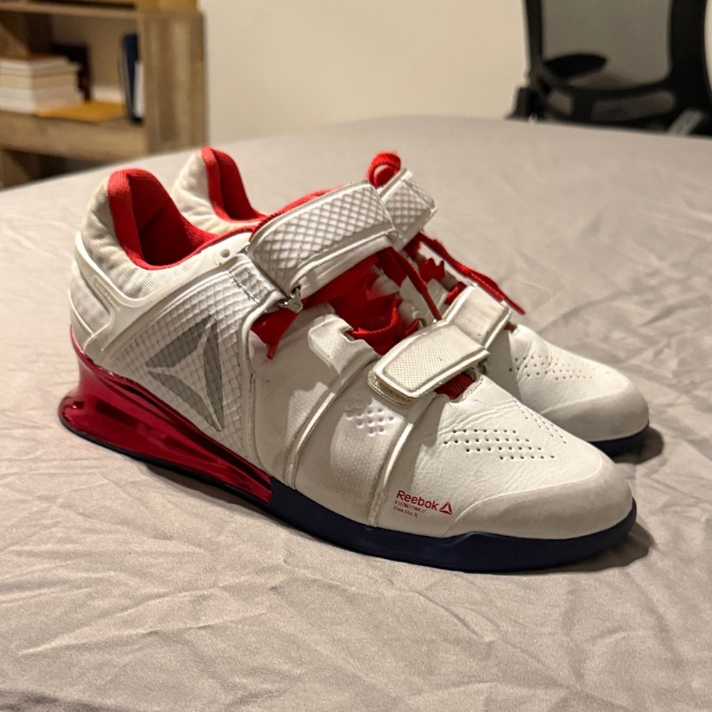 Reebok White and Red weightlifting Shoes